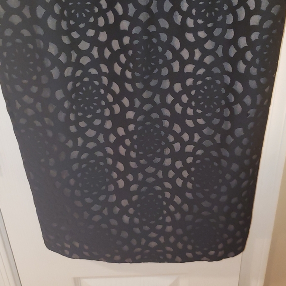 Maggy London cocktail party/workwear dress - Picture 7 of 9